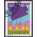 1985. 40-Året for befrielsen AFA nr. 831 postfrisk   Stemplet FDC