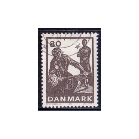 1976. 80 Øre, Glasproduktion, med Pladesår ved mandens bagben. AFA nr 626 postfrisk, stemplet
