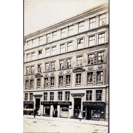København. Gade med Cafe Ølhalle, og Cigarudsalg, fotokort, brugt