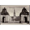 1000. København. Christiansborg set fra Marmorbroen, brugt (Stender københavn 1007)