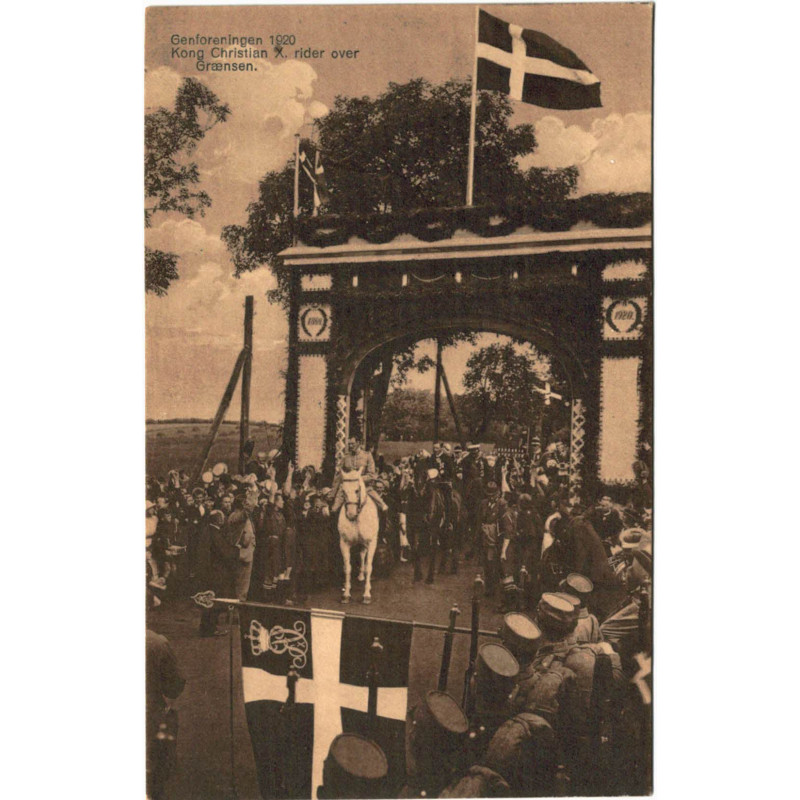 Royal. Kong Christian på den hvide hest, ved grænsen. Genforeningsdagen 1920. (fotokort olsen)
