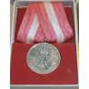 Danmark. Hærens hæderstegn Frederik d. 9 med miniature (2)