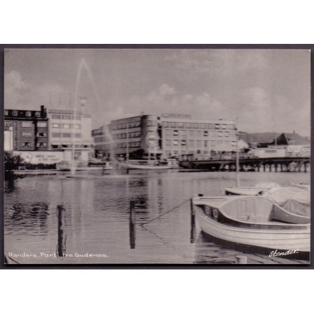 8900. Randers. Parti fra Gudenaa, ubrugt, storformat (Stenders)