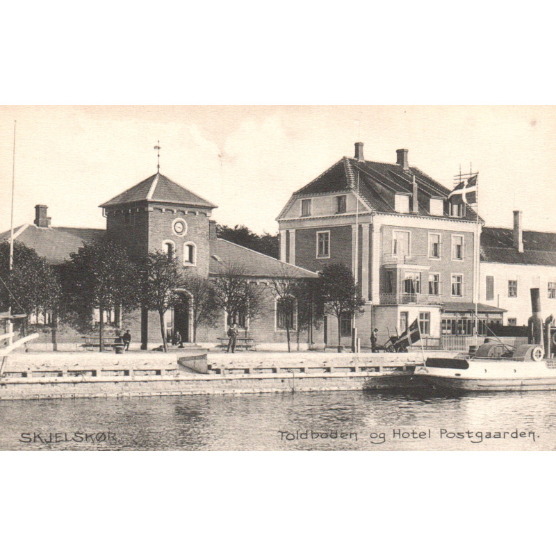 Skjelskør. Toldboden og Hotel Postgaarden, ubrugt (Ibsen)