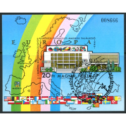 Ungarn/Hungary 1983. Sikkerhed og samarbejde, miniark, UTAKKET AFA nr 3535U ** (o)