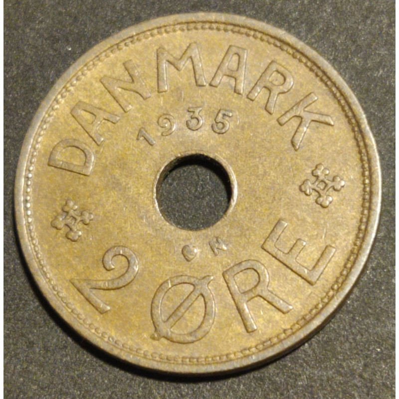 2 Øre. Chr. X. 1935 i en flot kvalitet for type og årstal.