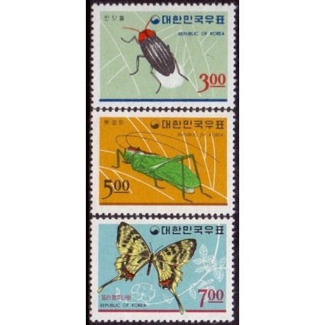 Korea. Butterfly in complete set. Michel 552-4 **/MNH