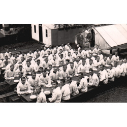 Militær. Der spises, ubrugt