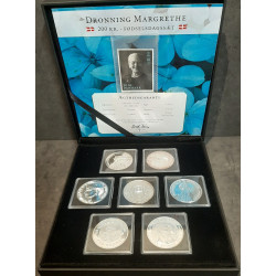 Danmark. Dr. Margrethe 200 kr fødselsdagssæt i sølv 7 x 1oz sølv/finsølv i trækasse