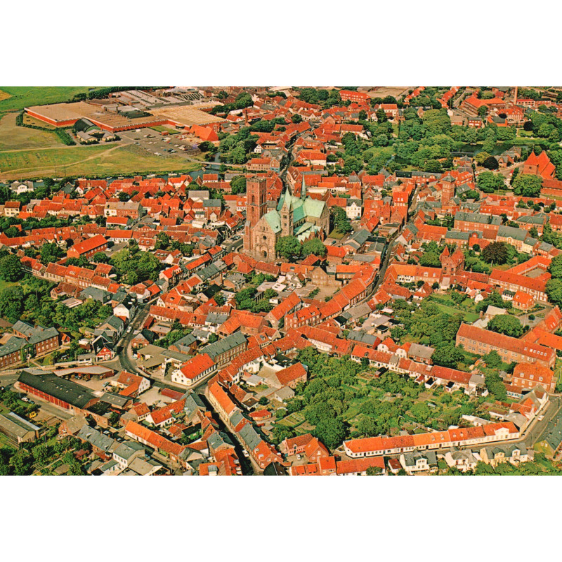 Ribe. Luftfoto med domkirken, ubrugt