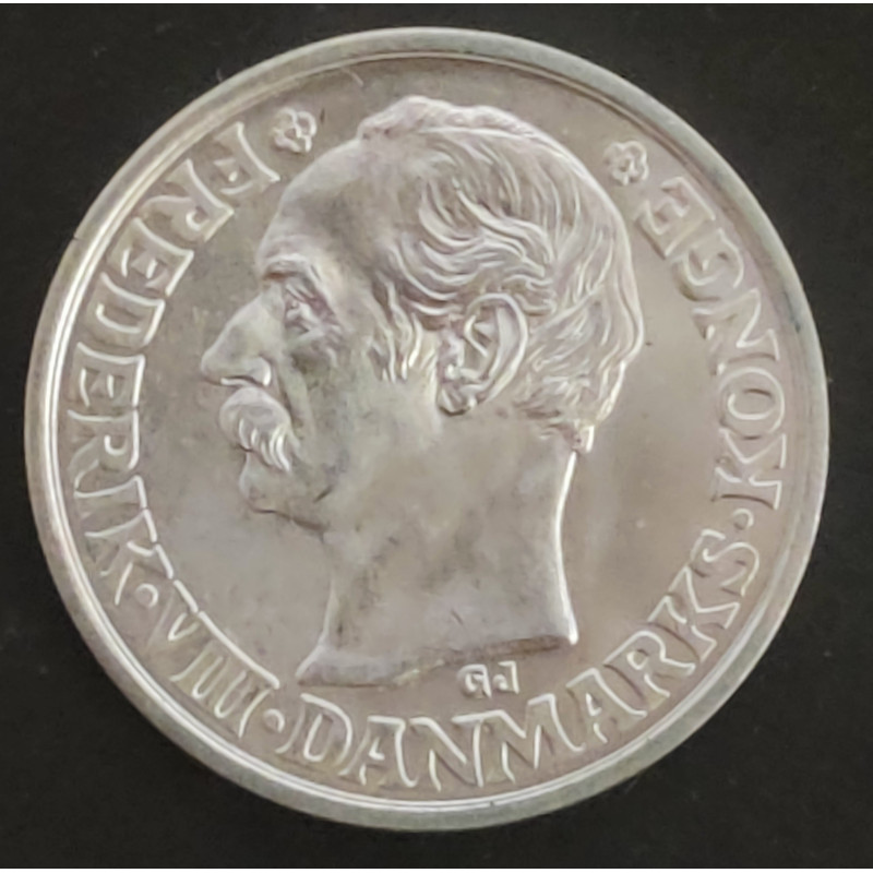 25 Øre. Fred. VIII. 1911 i en flot kvalitet for type og årstal.