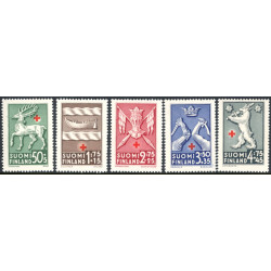 Finland. 1942. Røde Kors. AFA nr. 261-65 **            */stemplet (o)