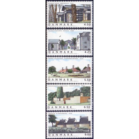 2002. Danske boliger I, AFA 1332-36, komplet postfrisk Stemplet