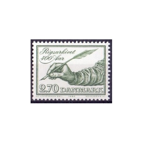1982. Rigsarkivet 400-år. AFA nr. 755 postfrisk  Stemplet FDC
